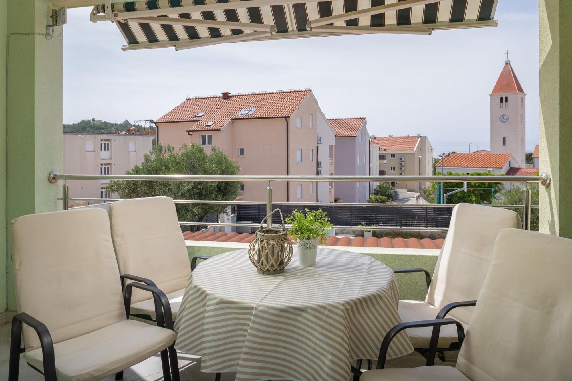 Apartment Paula Promajna Luaran gambar