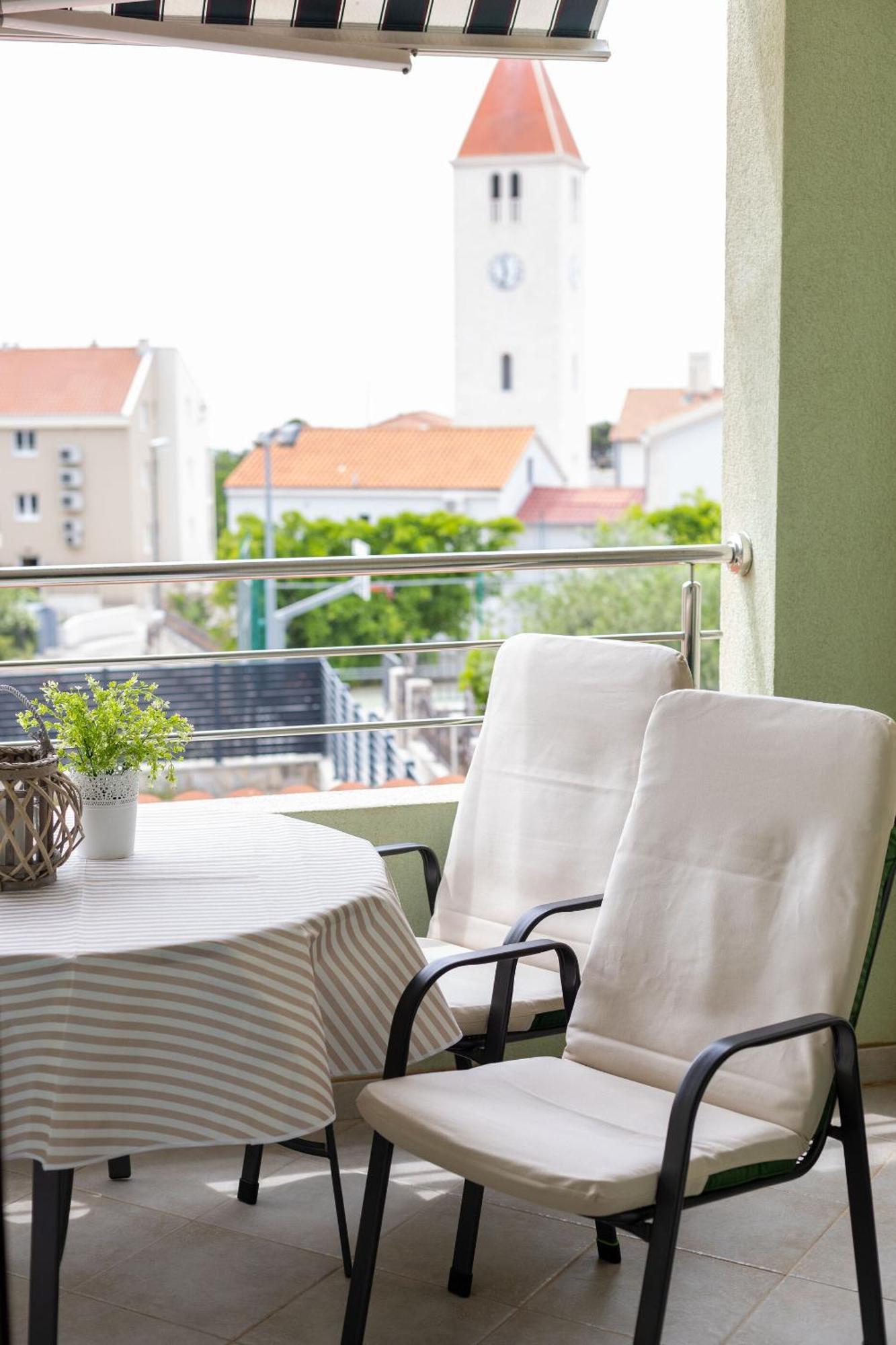 Apartment Paula Promajna Luaran gambar